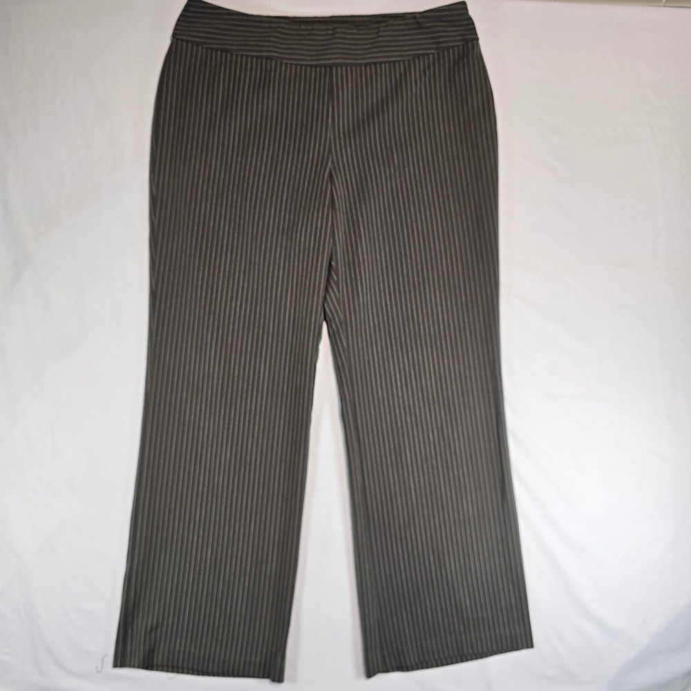 Briggs New York Petite Brown Pinstripe Pull On Dress Pants Womens 14P 62616X1BR